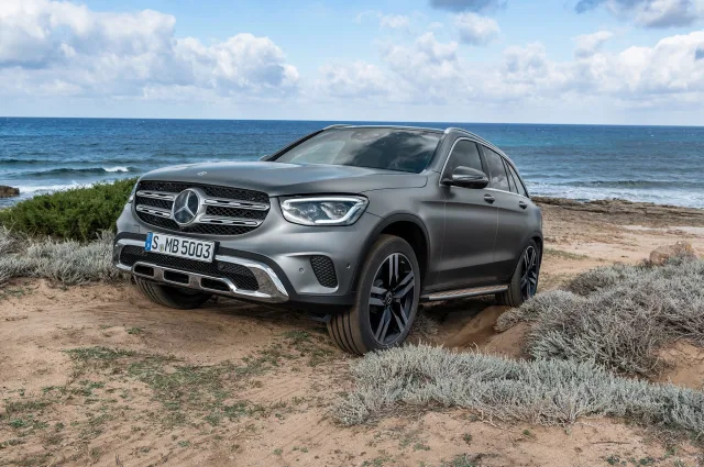 Mercedes-Benz GLC 220d 2.0D AT 4Matic — 18