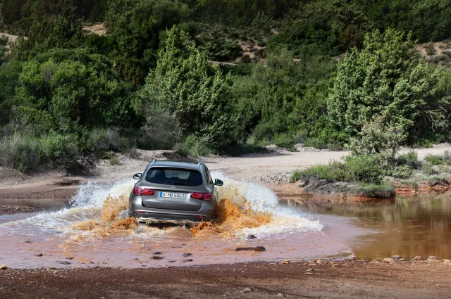 Mercedes-Benz GLC 220d 2.0D AT 4Matic — 22
