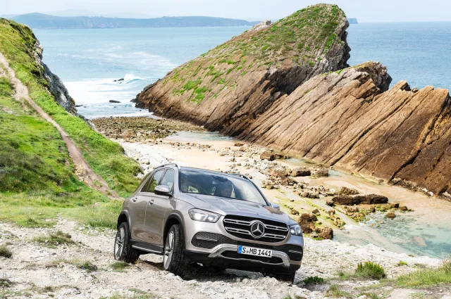 Mercedes-Benz GLE (Мерседес Бенц ГЛЕ) кроссовер — 3