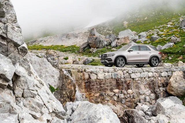 Mercedes-Benz GLE (Мерседес Бенц ГЛЕ) кроссовер — 4