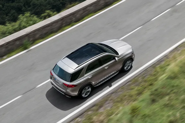 Mercedes-Benz GLE (Мерседес Бенц ГЛЕ) кроссовер — 14