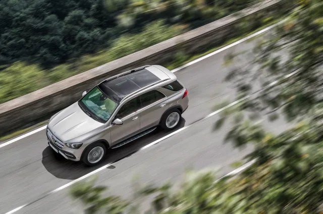 Mercedes-Benz GLE (Мерседес Бенц ГЛЕ) кроссовер — 16