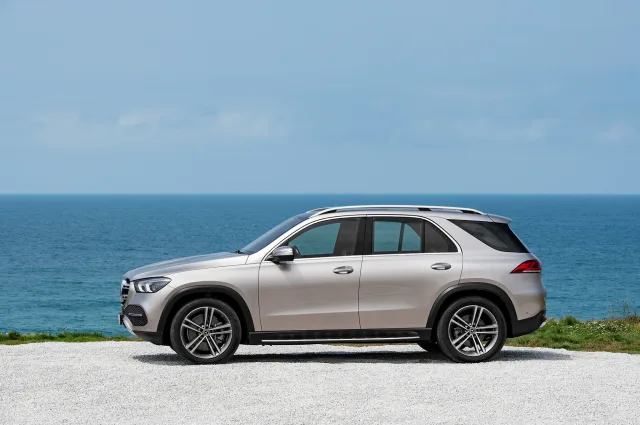 Mercedes-Benz GLE (Мерседес Бенц ГЛЕ) кроссовер — 22