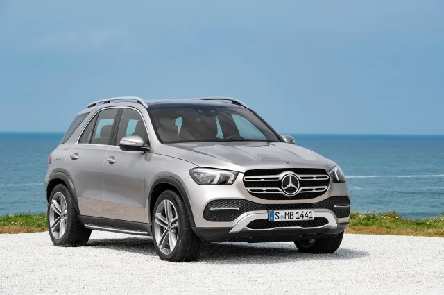 Mercedes-Benz GLE (Мерседес Бенц ГЛЕ) кроссовер — 24
