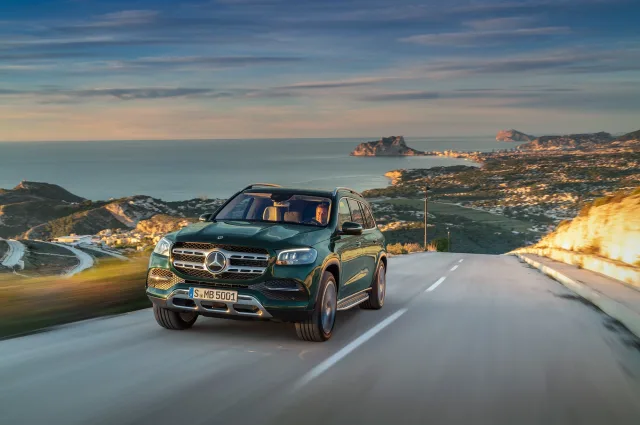 Mercedes-Benz GLS кросовер — 3