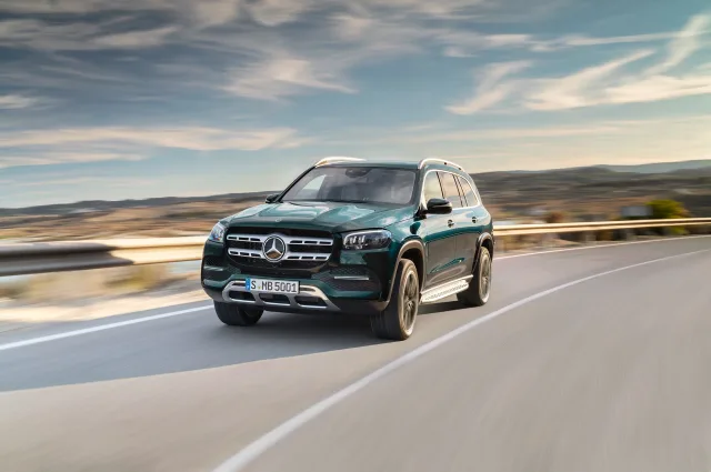 Mercedes-Benz GLS кросовер — 6
