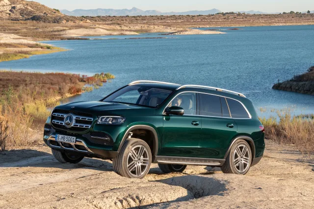 Mercedes-Benz GLS кросовер — 7