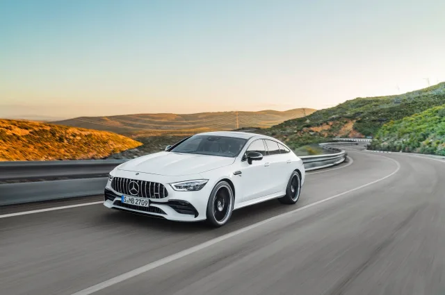 Mercedes-Benz AMG GT хетчбек — 2