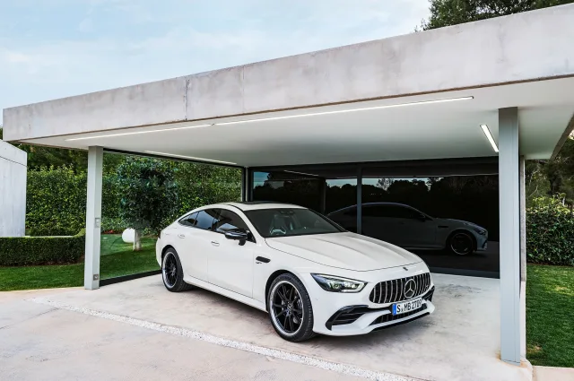 Mercedes-Benz AMG GT хетчбек — 18