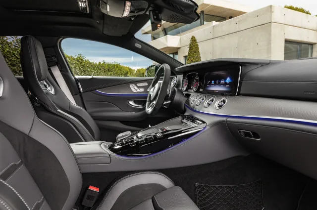 Mercedes-Benz AMG GT хетчбек — 21