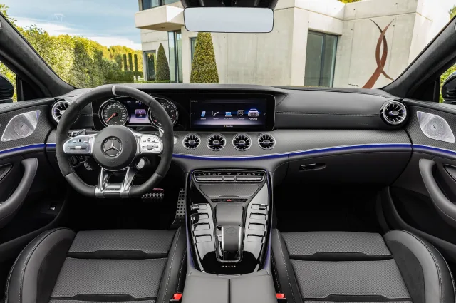 Mercedes-Benz AMG GT хетчбек — 25