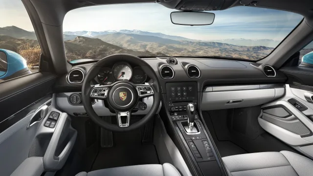 Porsche 718 Cayman 2.5T MT S — 8