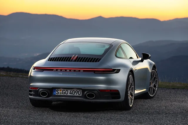 Porsche 911 спорткар — 6