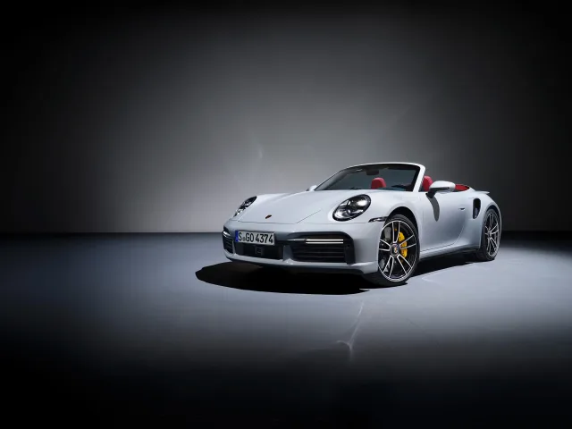 Porsche 911 Cabriolet 3.0T AT Carrera 4S — 2