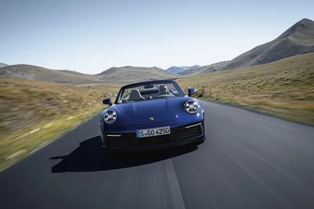 Porsche 911 Cabriolet 3.0T AT Carrera 4S — 5