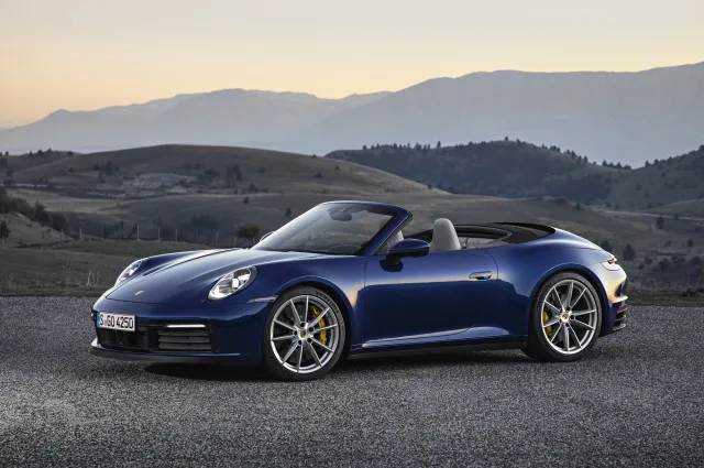 Porsche 911 Cabriolet 3.0T AT Carrera 4S — 6