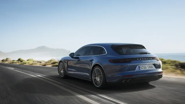 Porsche Panamera Sport Turismo station wagon — 10