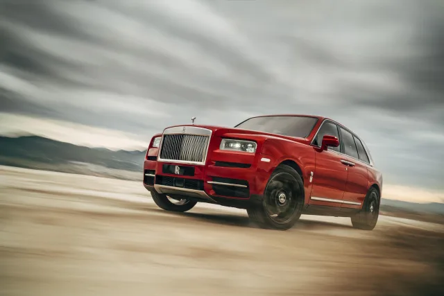 Rolls-Royce Cullinan 6.7T AT — 2