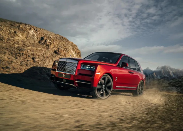Rolls-Royce Cullinan 6.7T AT — 4