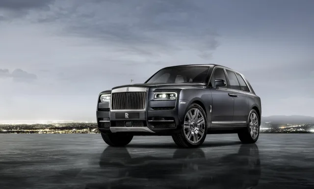 Rolls-Royce Cullinan 6.7T AT — 8