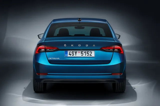 Skoda Octavia A8 1.4T MT Active+ — 3