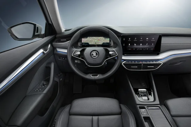 Skoda Octavia A8 1.4T MT Active+ — 13