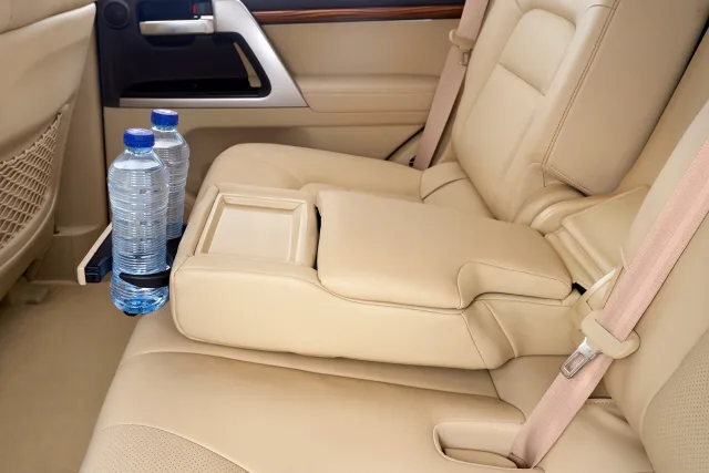 Toyota Land Cruiser 200 позашляховик — 14