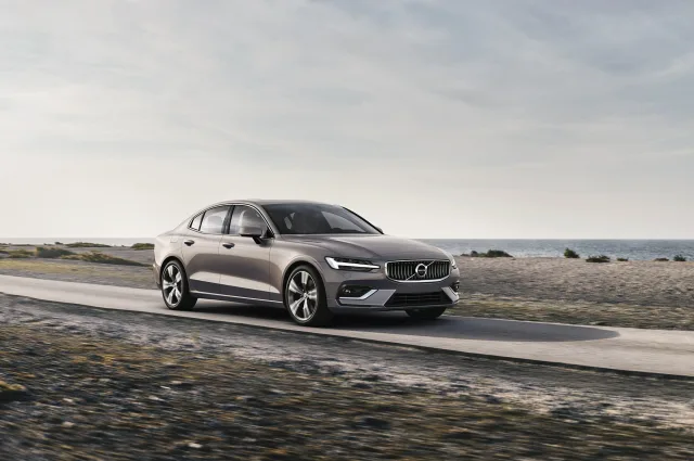 Volvo S60 sedan — 3