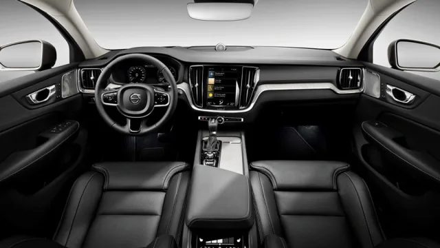 Volvo S60 sedan — 11