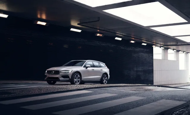 Volvo V60 Cross Country універсал — 12