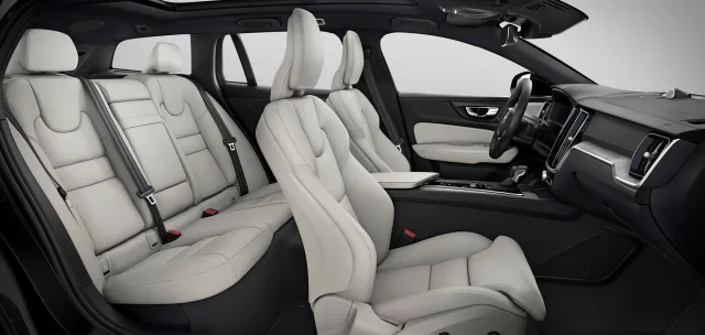 Volvo V60 Cross Country універсал — 21