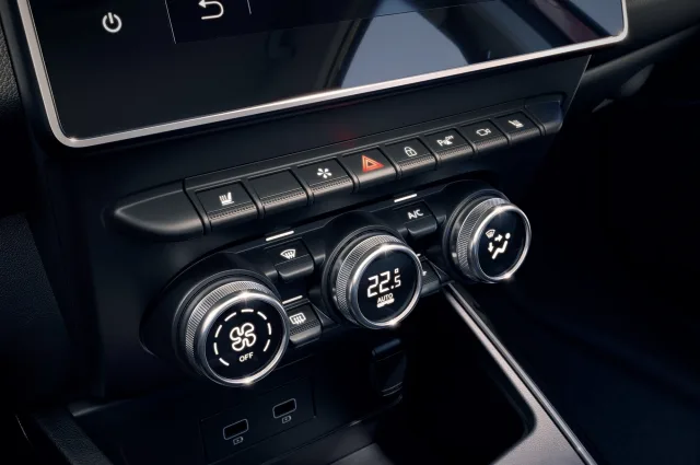 Renault Arkana (Рено Аркана) кроссовер — 10
