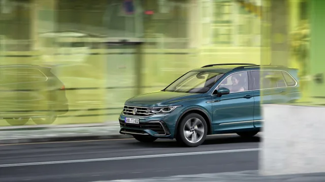 Volkswagen Tiguan (Фольксваген Тигуан) кроссовер — 4