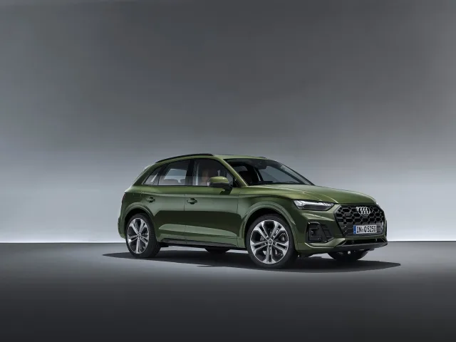 Audi Q5 2.0T AT quattro 45 TFSI Advanced — 5