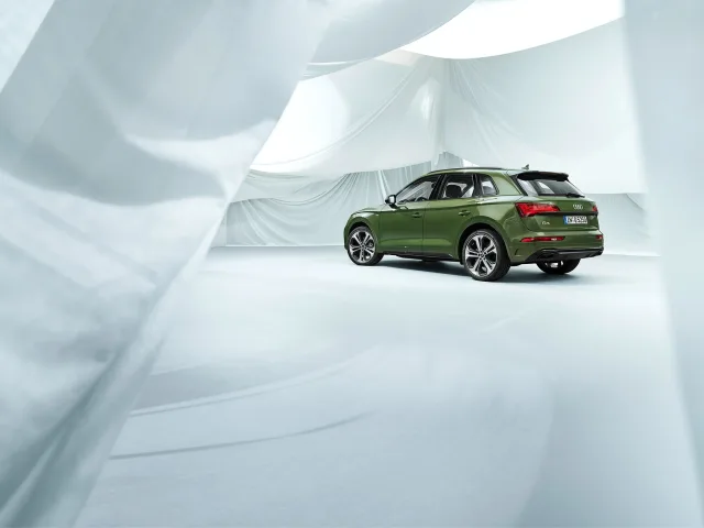 Audi Q5 2.0T AT quattro 45 TFSI Advanced — 7