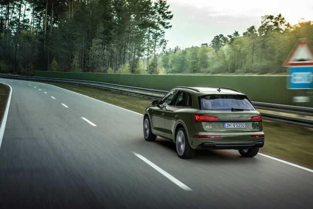 Audi Q5 2.0T AT quattro 45 TFSI Advanced — 13