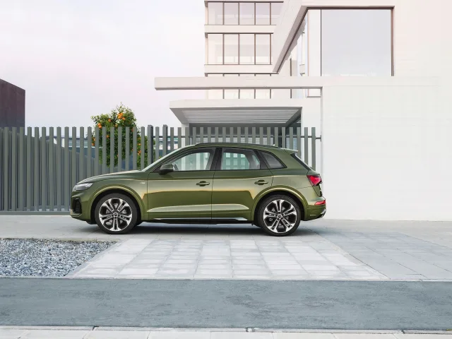 Audi Q5 2.0T AT quattro 45 TFSI Advanced — 19