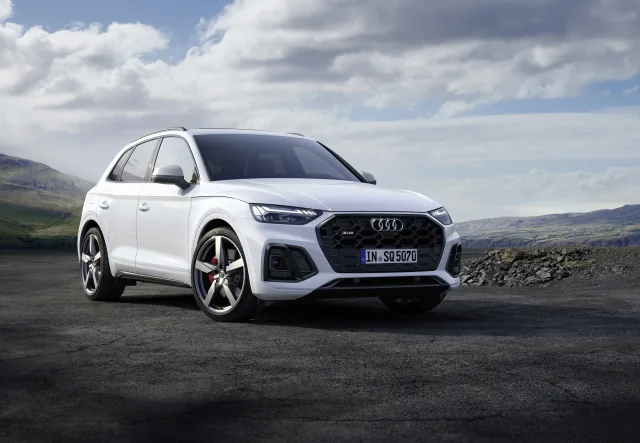 Audi SQ5 3.0D AT quattro — 7