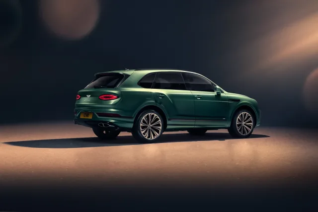 Bentley Bentayga (Бентли Бентайга) кроссовер — 7