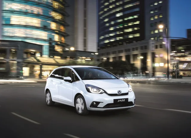 Honda Jazz (Хонда Джаз) хэтчбек — 7