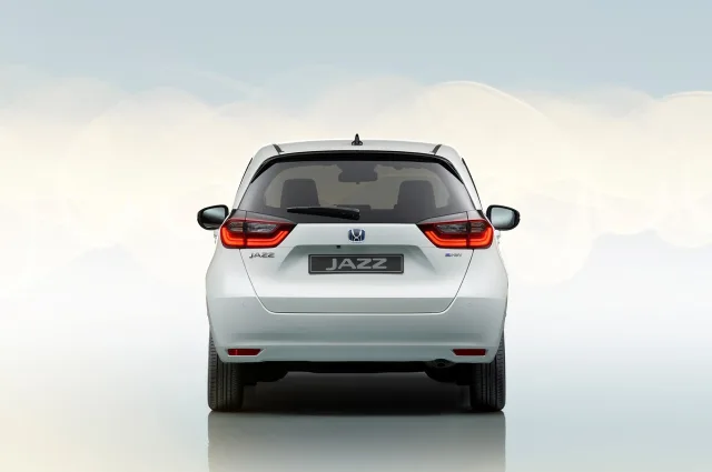 Honda Jazz (Хонда Джаз) хэтчбек — 14