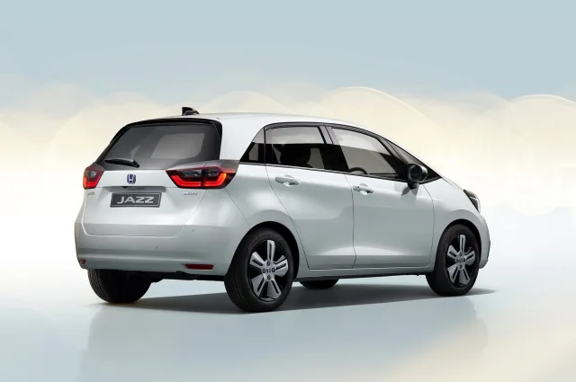 Honda Jazz (Хонда Джаз) хэтчбек — 16