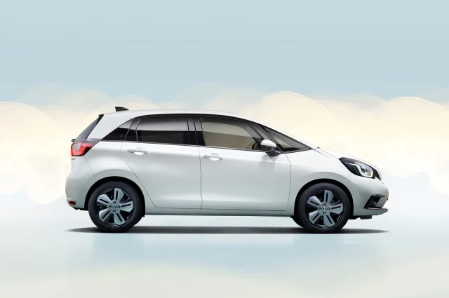 Honda Jazz (Хонда Джаз) хэтчбек — 17