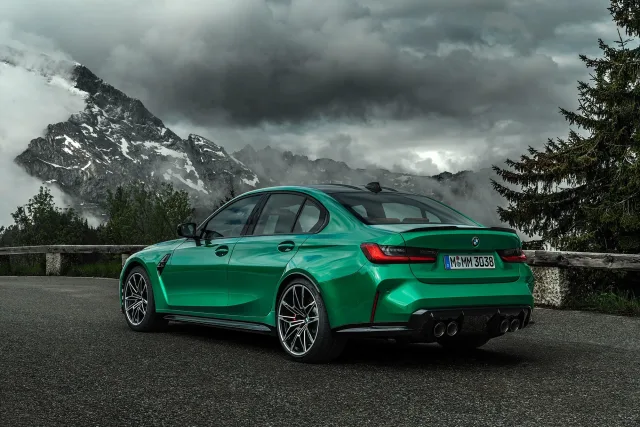 BMW M3 (БМВ М3) седан — 8