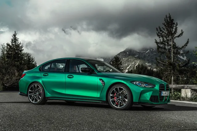 BMW M3 (БМВ М3) седан — 9