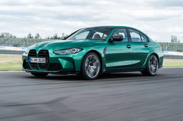 BMW M3 (БМВ М3) седан — 11