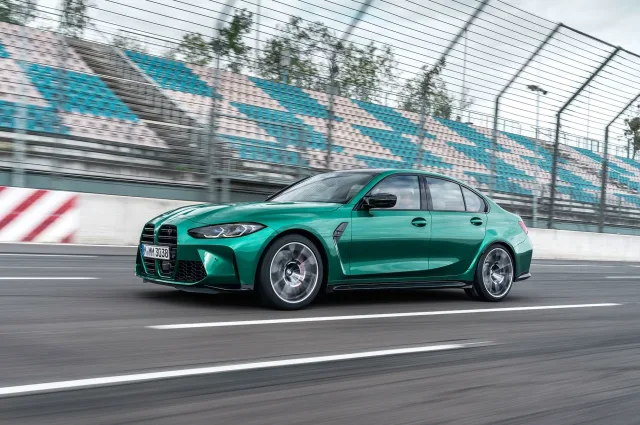 BMW M3 (БМВ М3) седан — 17
