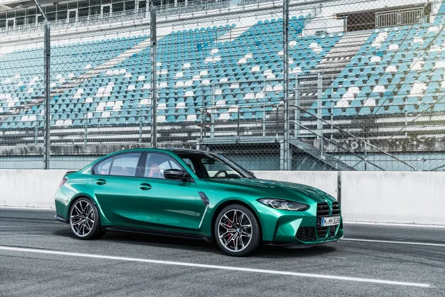 BMW M3 (БМВ М3) седан — 25