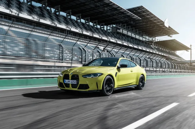 BMW M4 coupe — 13