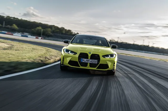 BMW M4 coupe — 15
